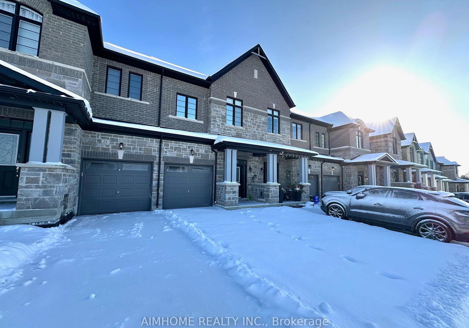 21-viola-st-street-east-gwillimbury-ontario-n12628790
