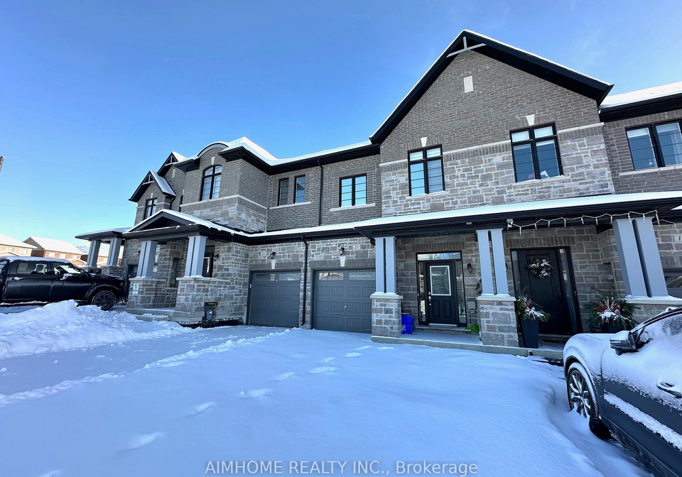 21-viola-st-street-east-gwillimbury-ontario-n12628790