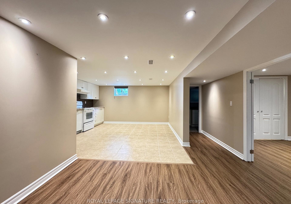 36-johnson-road-aurora-ontario-n12629538