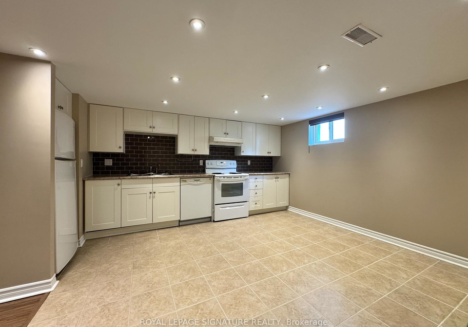 36-johnson-road-aurora-ontario-n12629538
