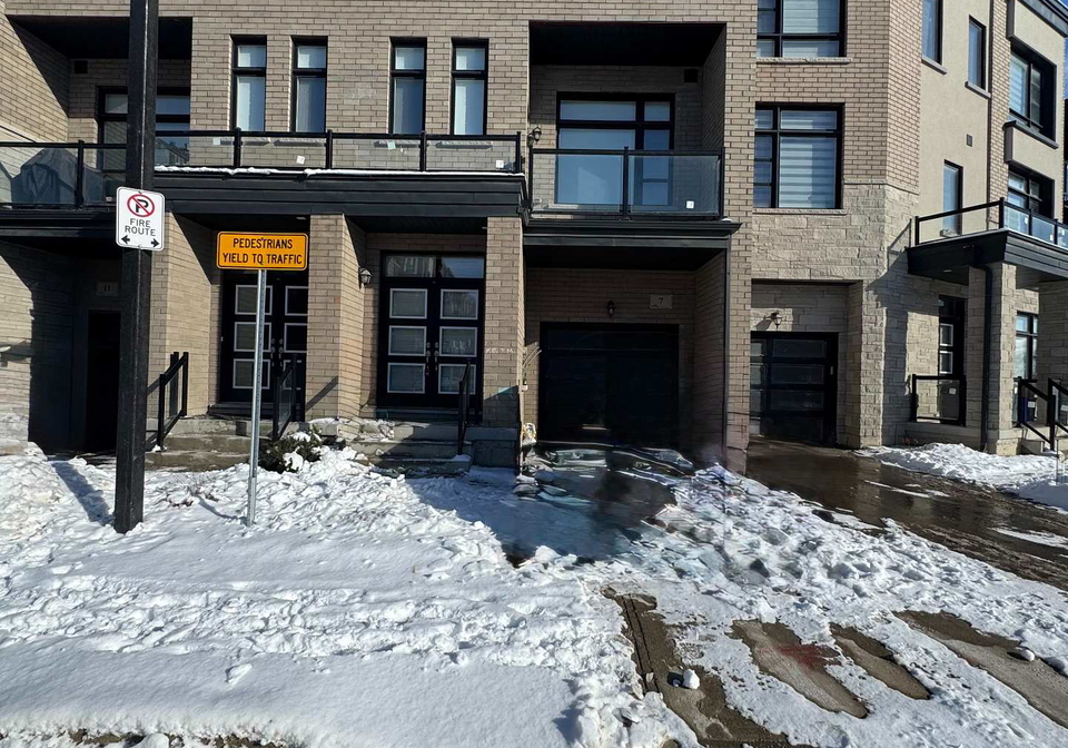 7-inverary-crescent-vaughan-ontario-n12629628