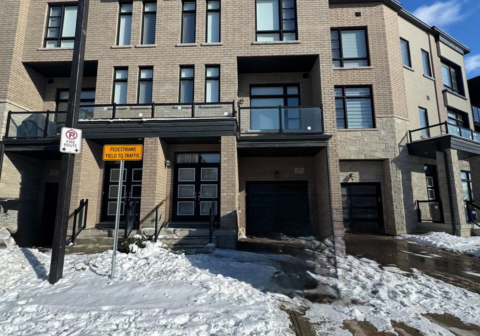 7-inverary-crescent-vaughan-ontario-n12629628