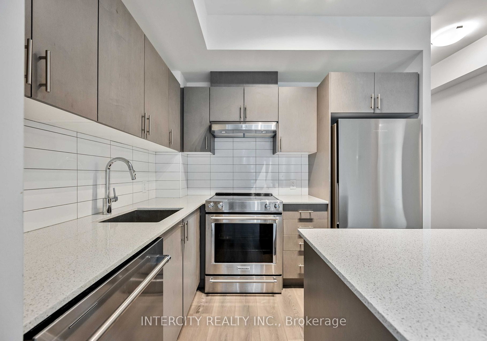 9000-jane-street-vaughan-ontario-n12629954