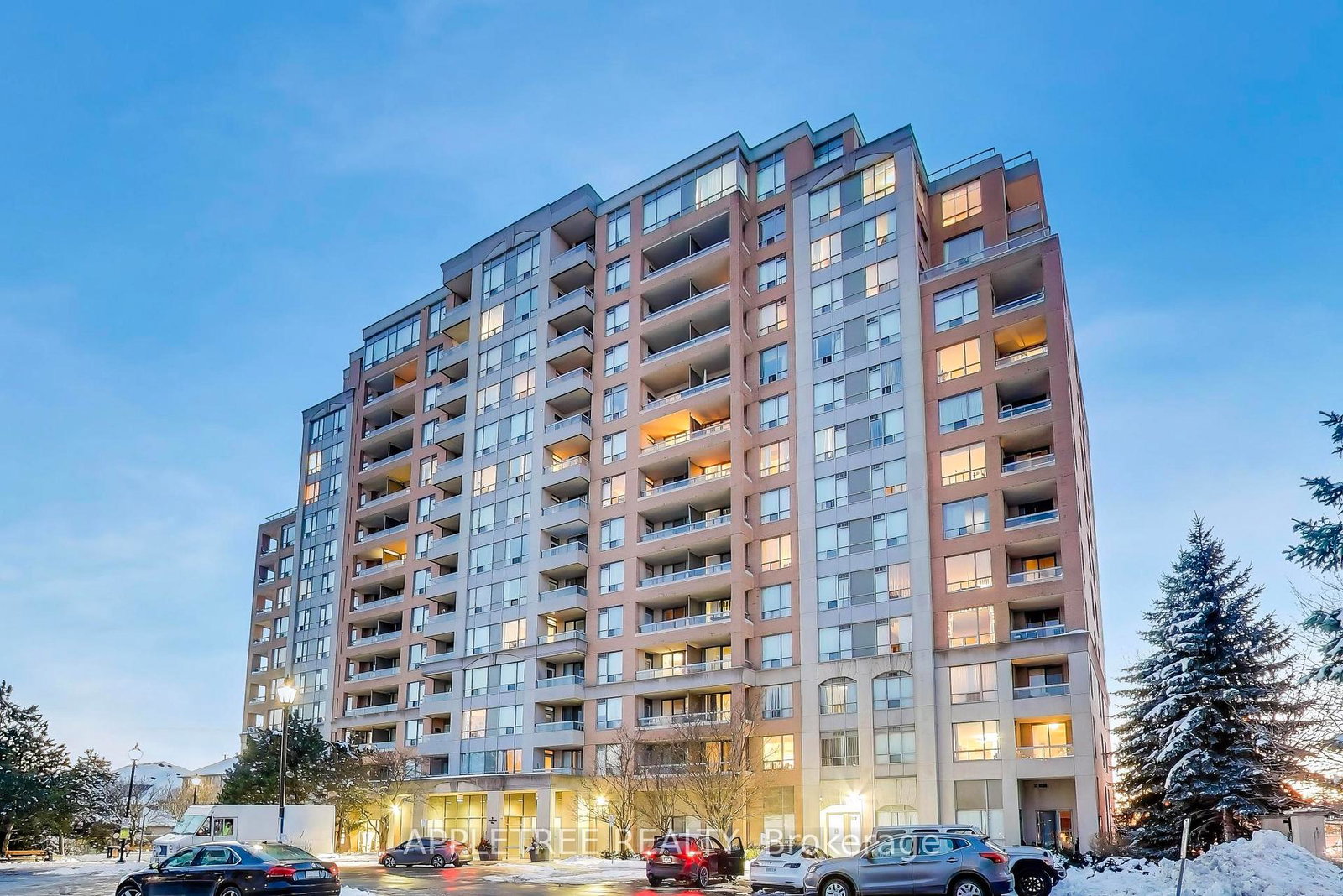 9-northern-heights-drive-richmond-hill-ontario-n12630888