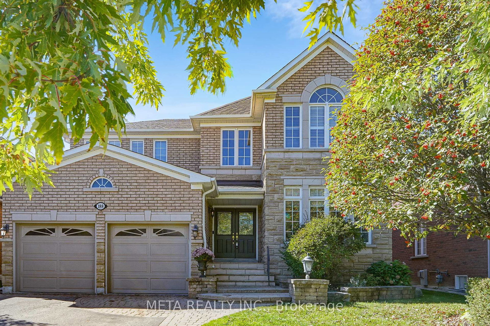 188-willis-drive-aurora-ontario-n12631310