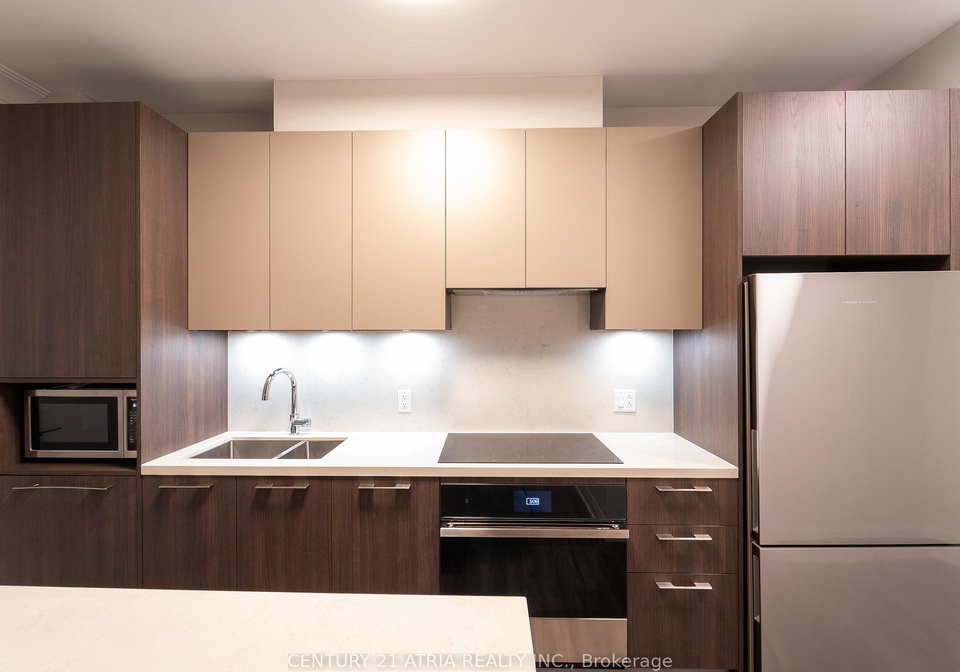 8-water-walk-drive-markham-ontario-n12632602