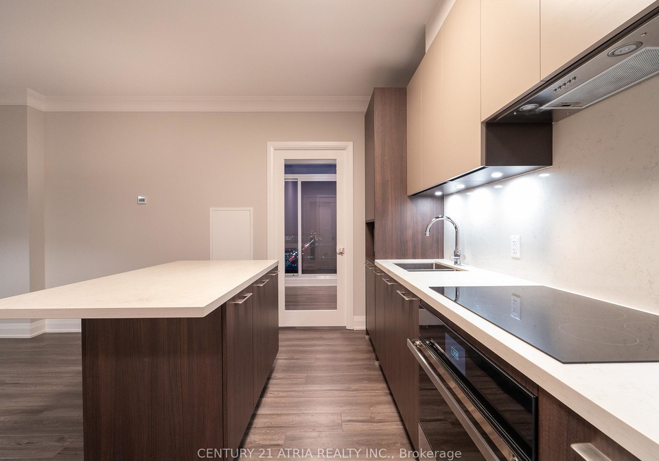 8-water-walk-drive-markham-ontario-n12632602