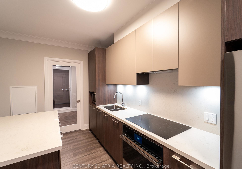 8-water-walk-drive-markham-ontario-n12632602
