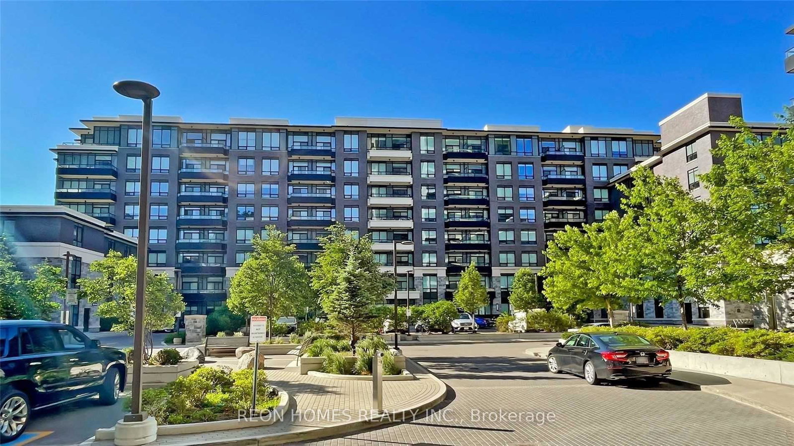 25-water-walk-drive-markham-ontario-n12633064