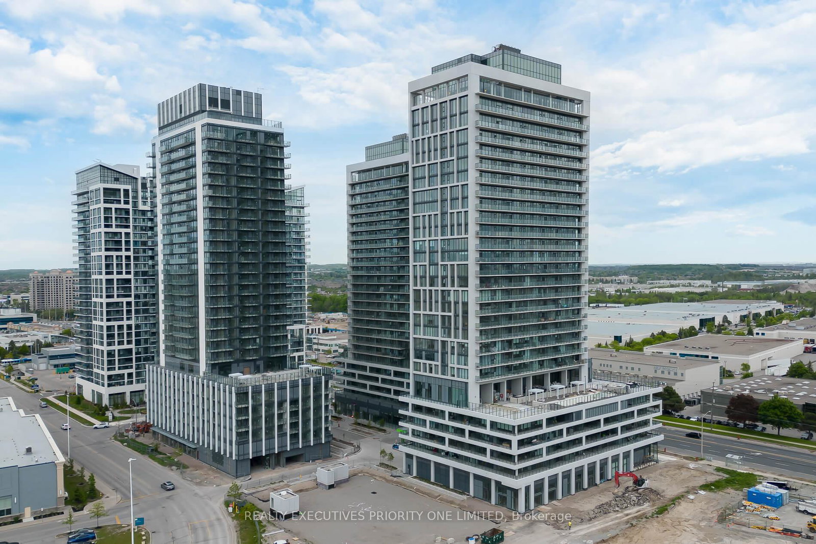 8960-jane-street-vaughan-ontario-n12633816