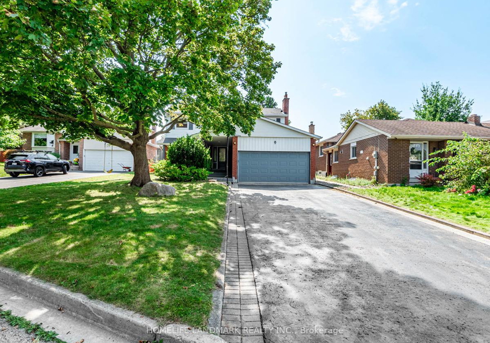 9-eastman-crescent-newmarket-ontario-n12635880