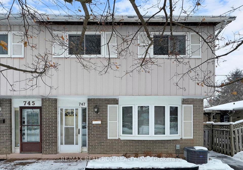 747-elgin-street-newmarket-ontario-n12636476