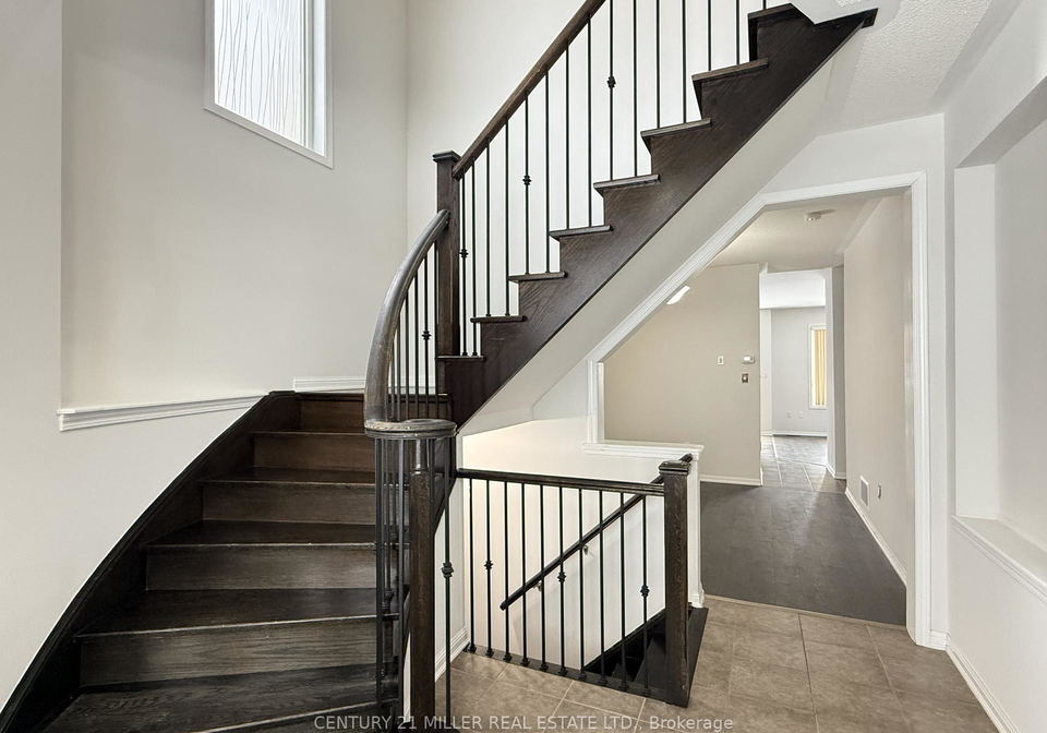 110-gladys-clarkson-drive-whitchurch-stouffville-ontario-n12636530