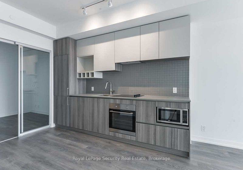 898-portage-parkway-vaughan-ontario-n12636574