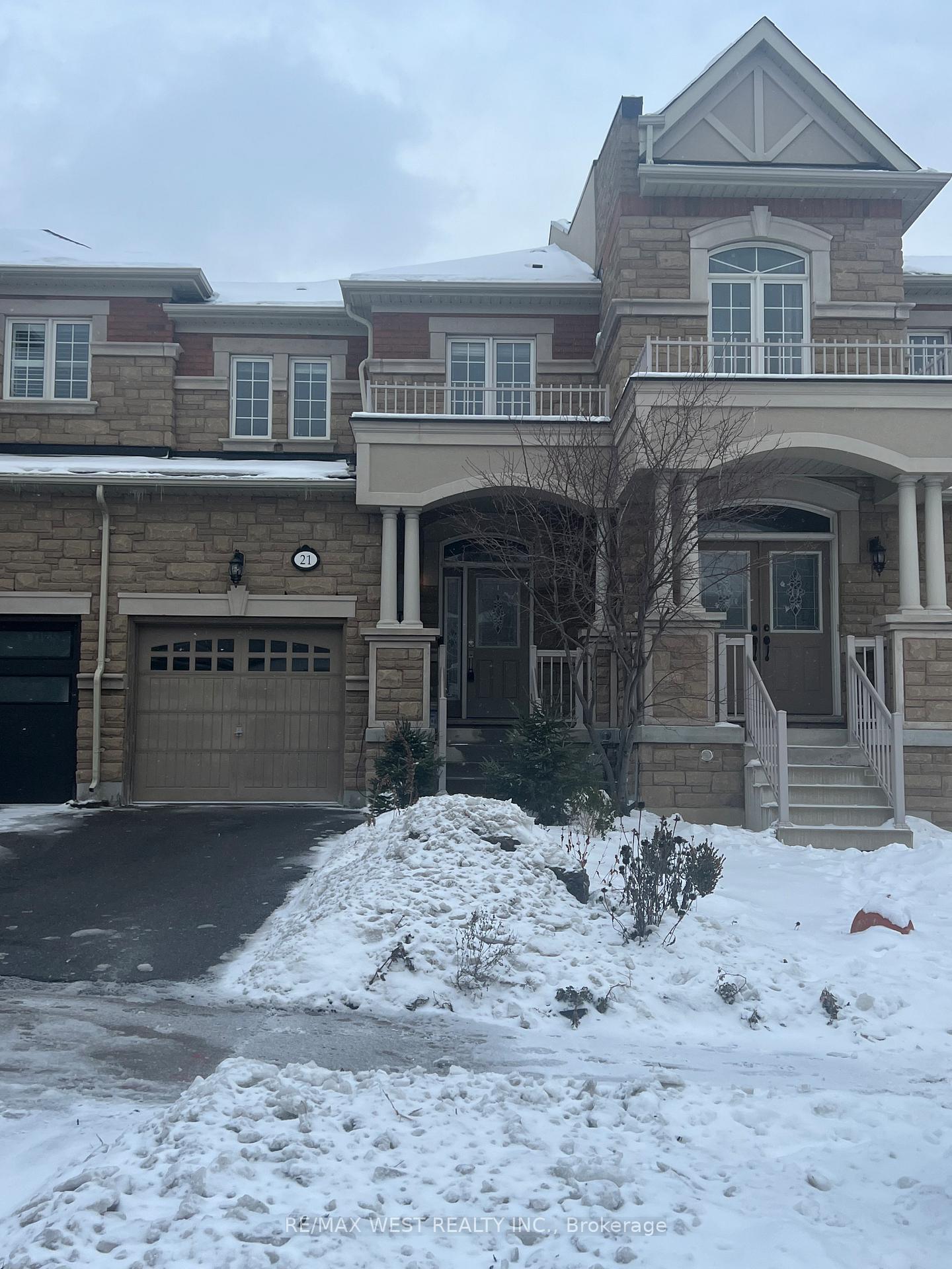 21-spruce-pine-crescent-vaughan-ontario-n12637118