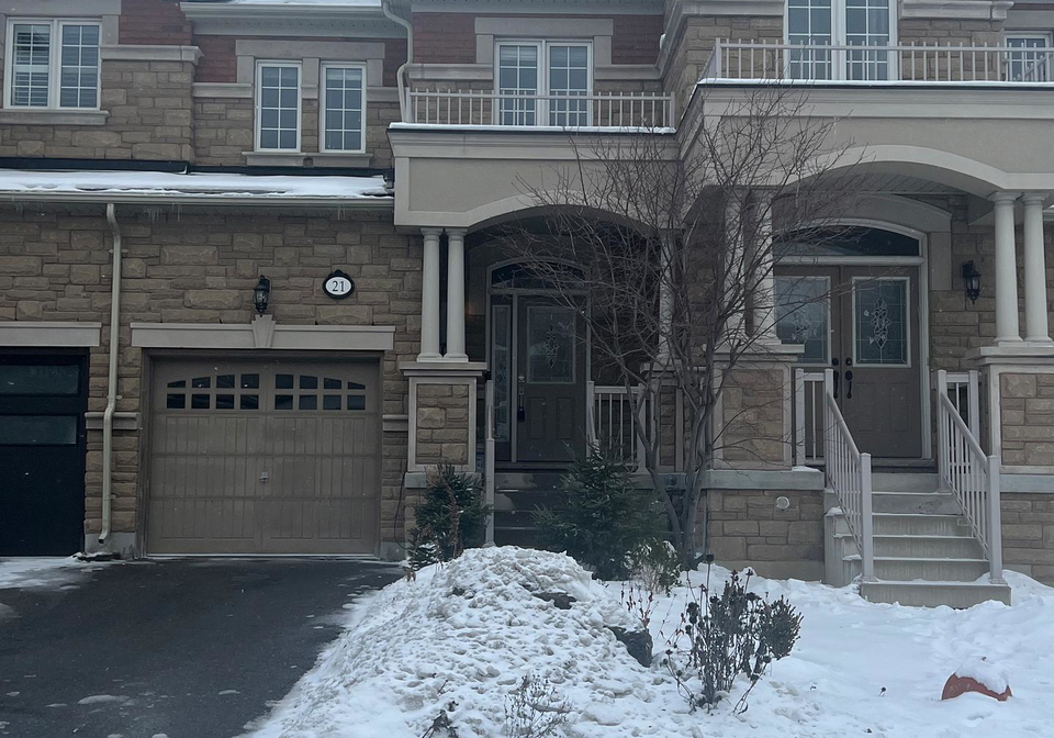 21-spruce-pine-crescent-vaughan-ontario-n12637118