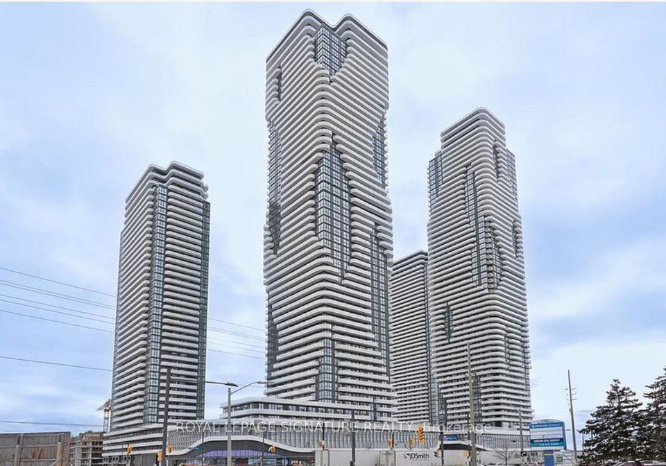 8-interchange-way-vaughan-ontario-n12637268
