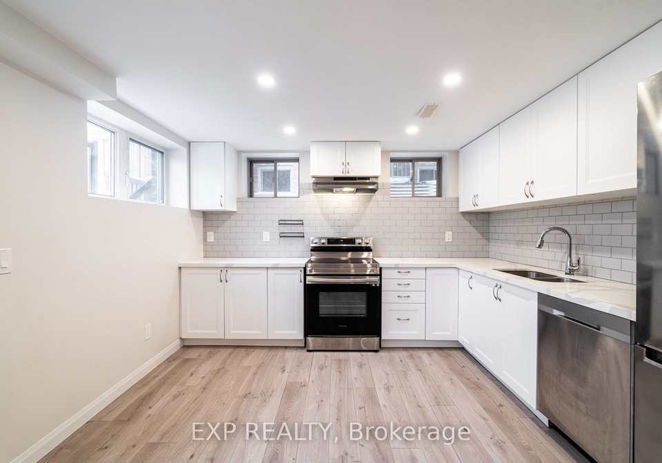 38-busato-drive-whitchurch-stouffville-ontario-n12637962