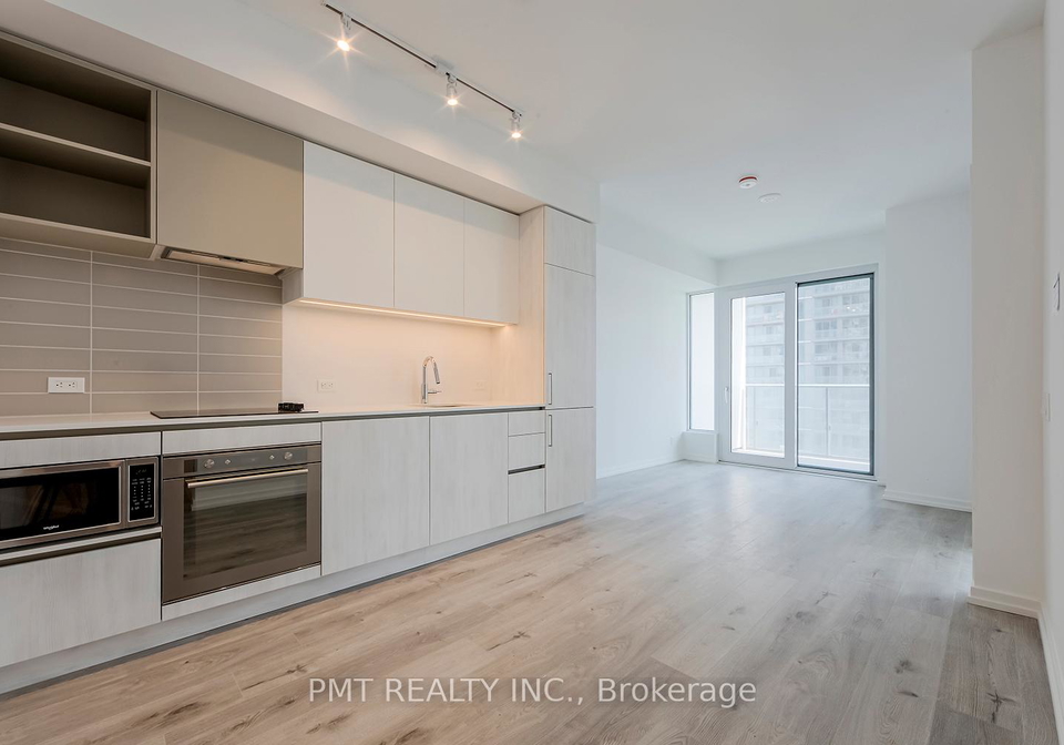 7890-jane-street-vaughan-ontario-n12639188