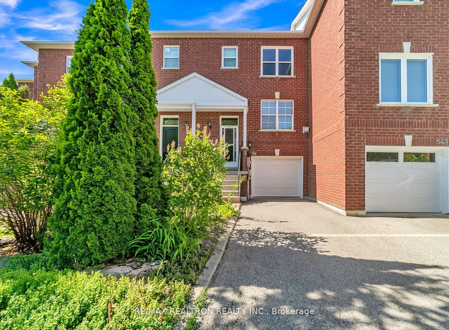 541-bondi-avenue-newmarket-ontario-n12639648