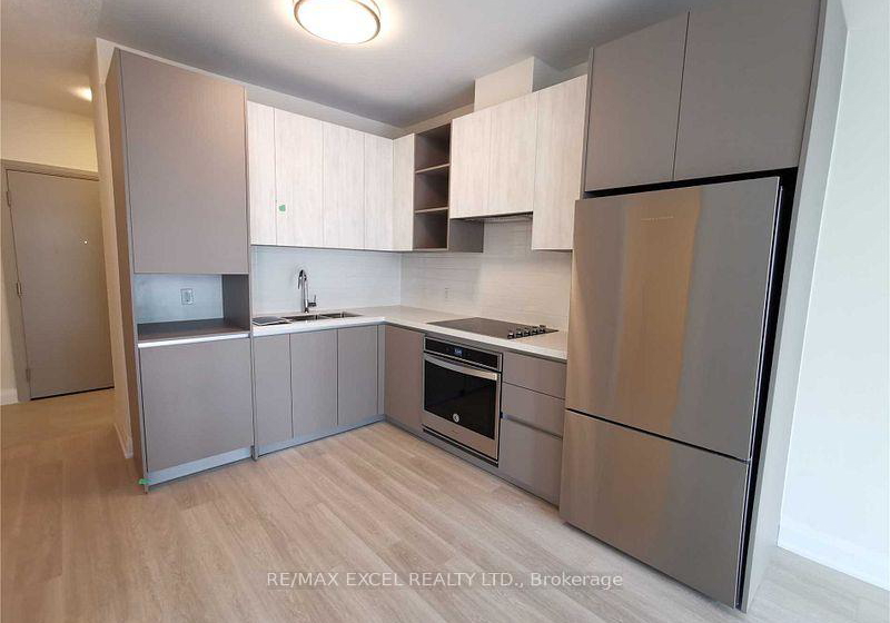 396-highway-7-e-richmond-hill-ontario-n12640116