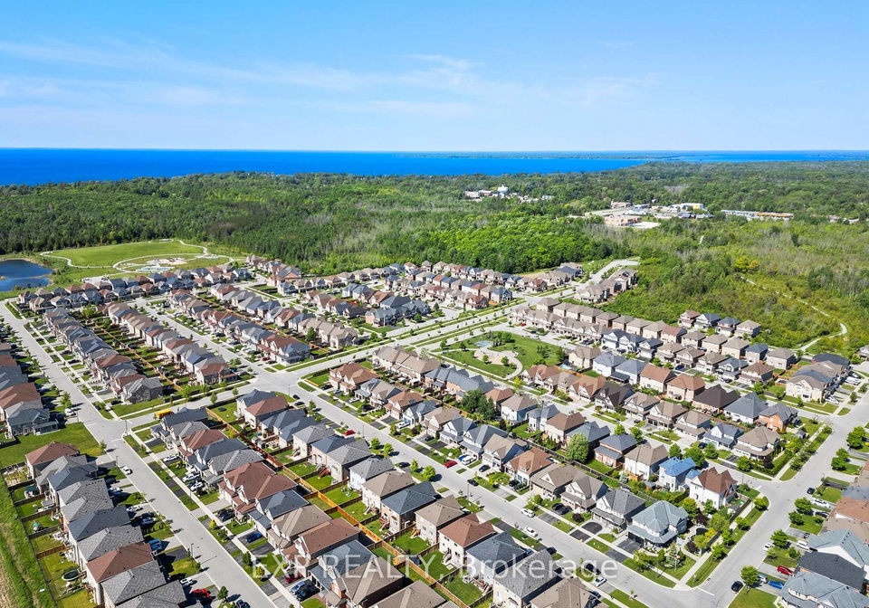 52-john-link-avenue-georgina-ontario-n12641082