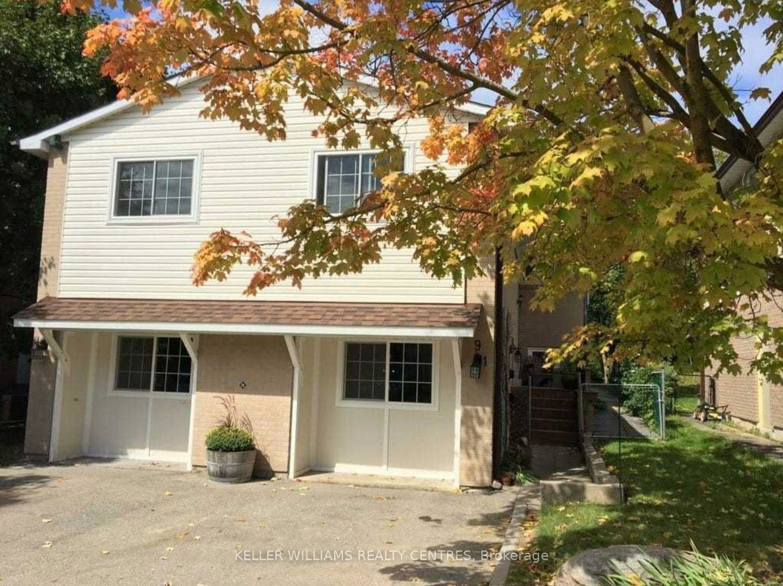 691-irwin-crescent-newmarket-ontario-n12641178
