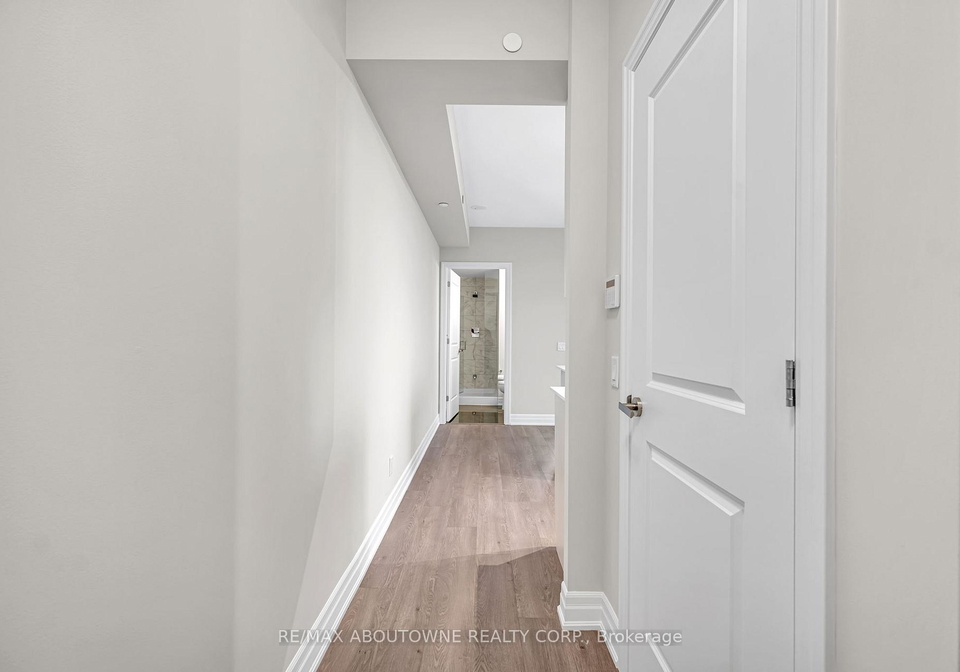 9085-jane-street-vaughan-ontario-n12641948