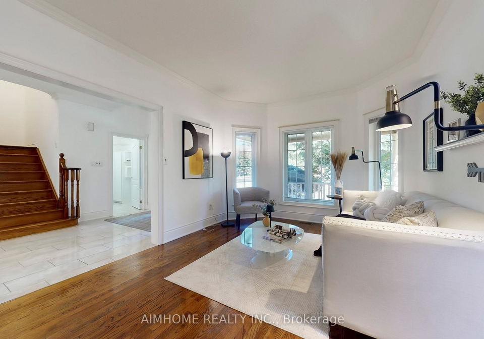812-foxcroft-boulevard-newmarket-ontario-n12642064