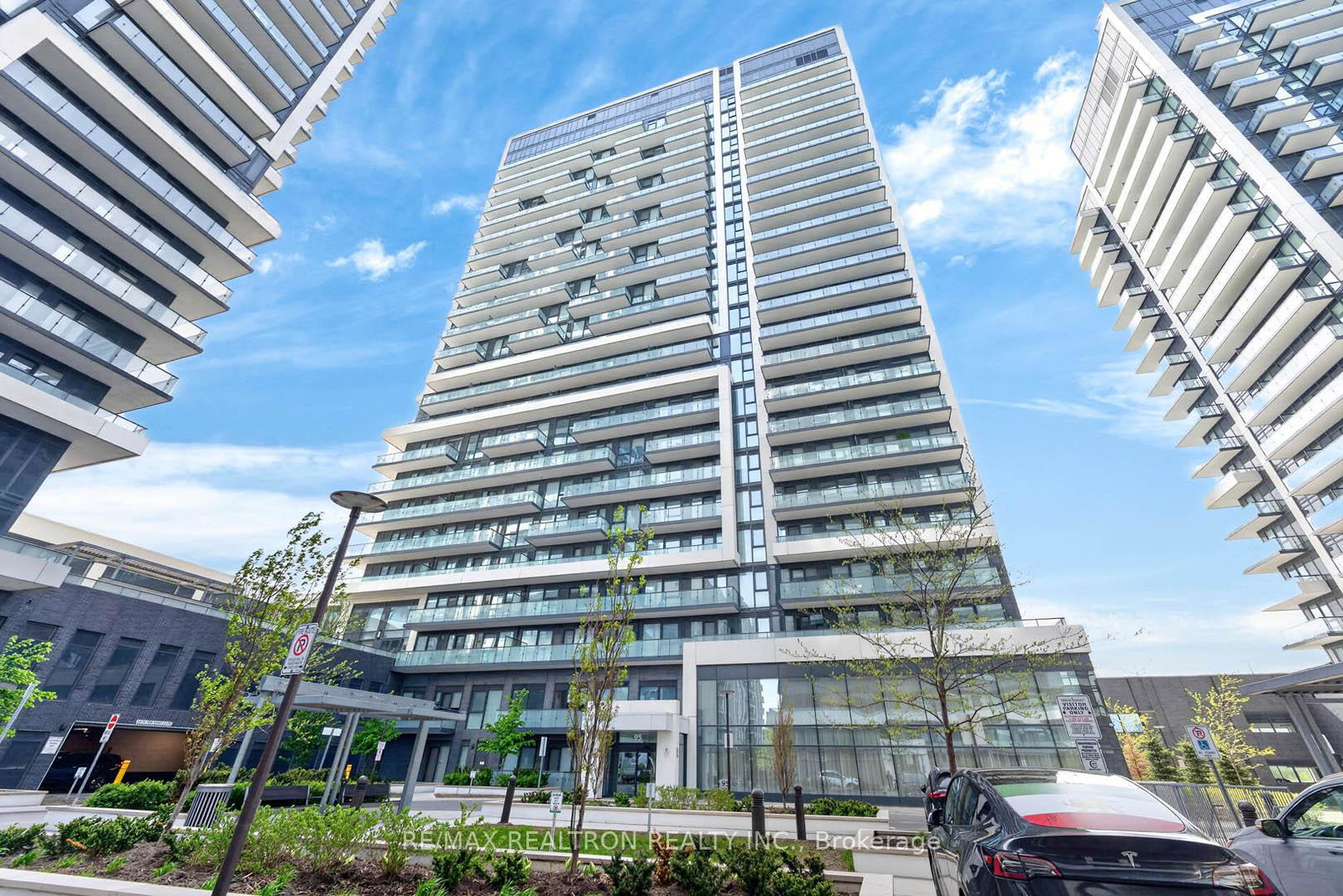 95-oneida-crescent-n-richmond-hill-ontario-n12642222