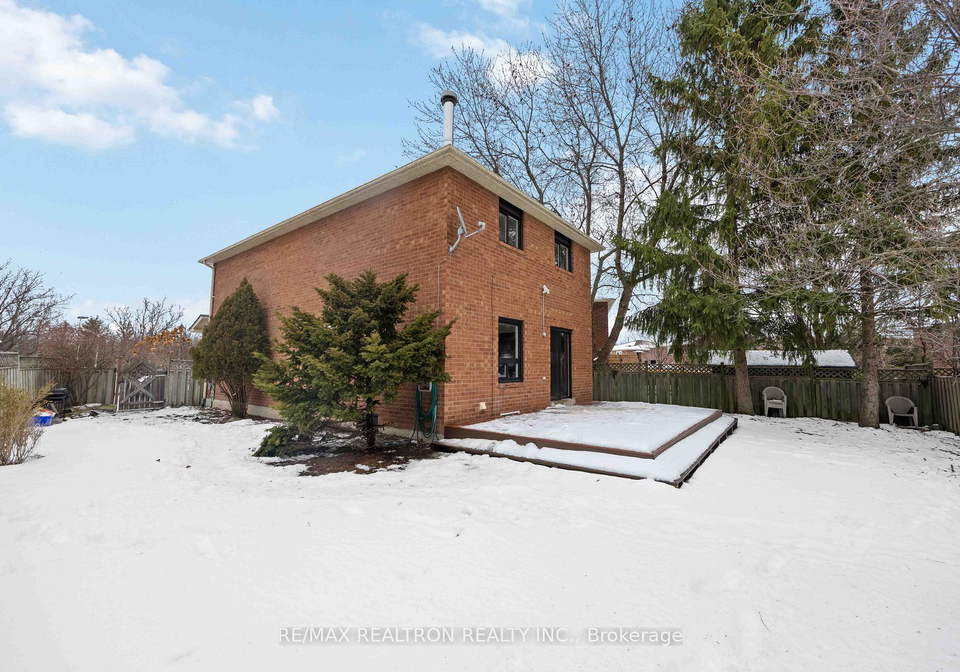 10-norhill-court-richmond-hill-ontario-n12642284
