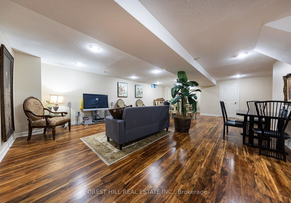 32-hamills-crescent-richmond-hill-ontario-n12642712