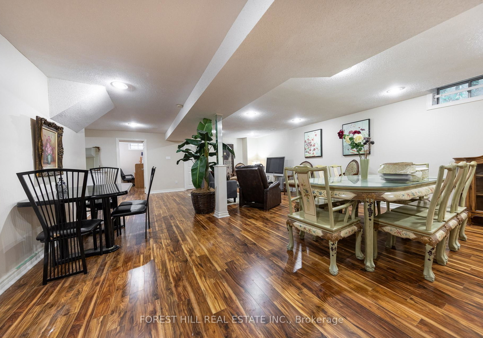 32-hamills-crescent-richmond-hill-ontario-n12642712