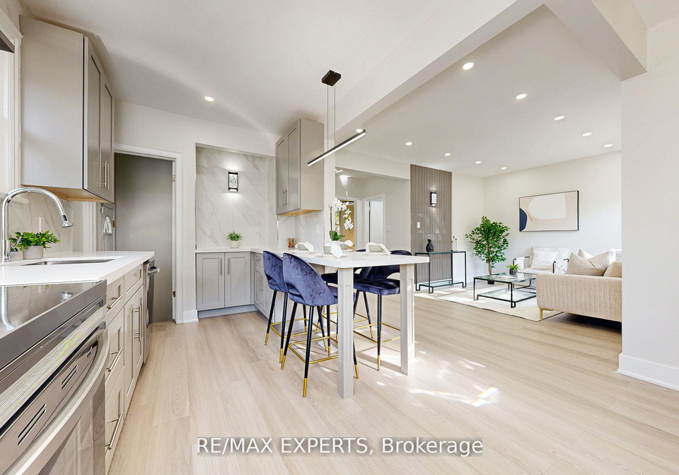 261-helmer-avenue-newmarket-ontario-n12643204