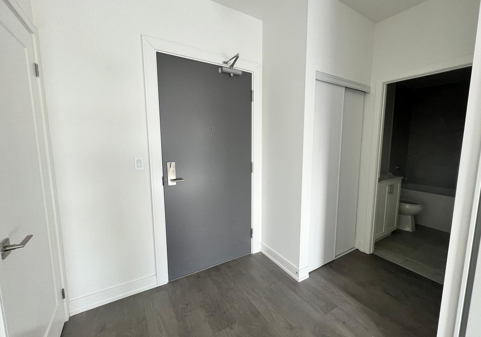 705-davis-drive-newmarket-ontario-n12643374