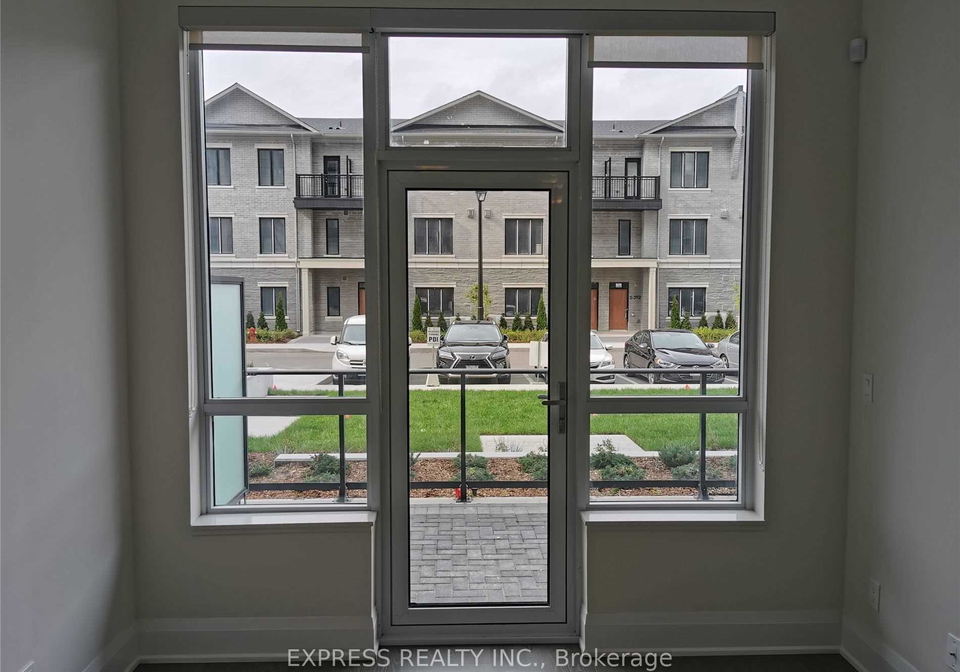 396-highway-7-road-e-richmond-hill-ontario-n12643736