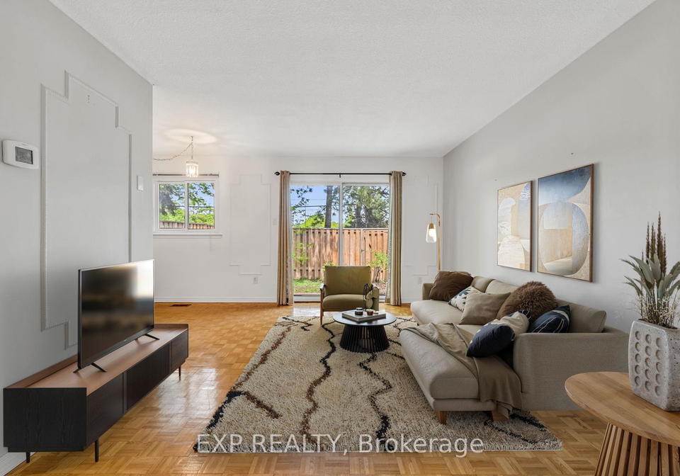 22-niles-way-markham-ontario-n12644376