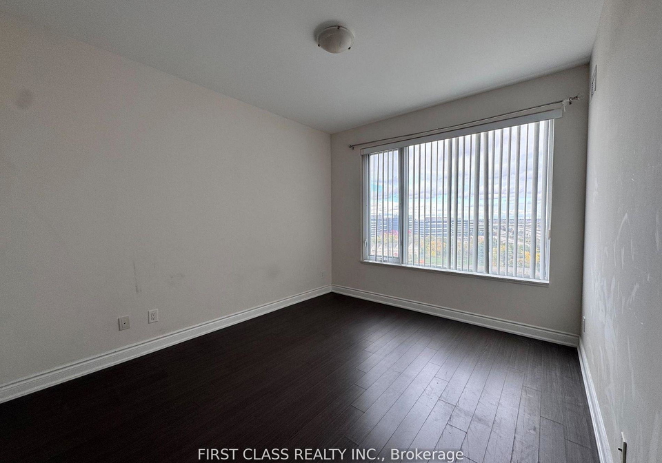 325-south-park-road-markham-ontario-n12645058