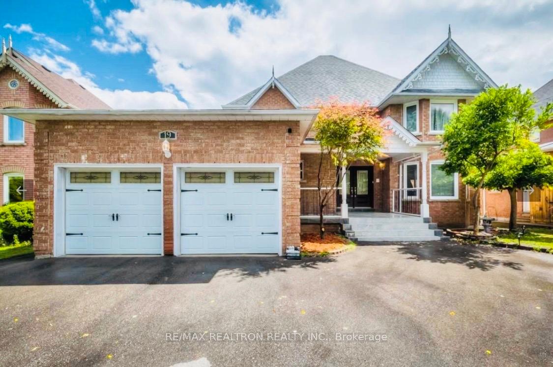 19-grovepark-street-richmond-hill-ontario-n12645560