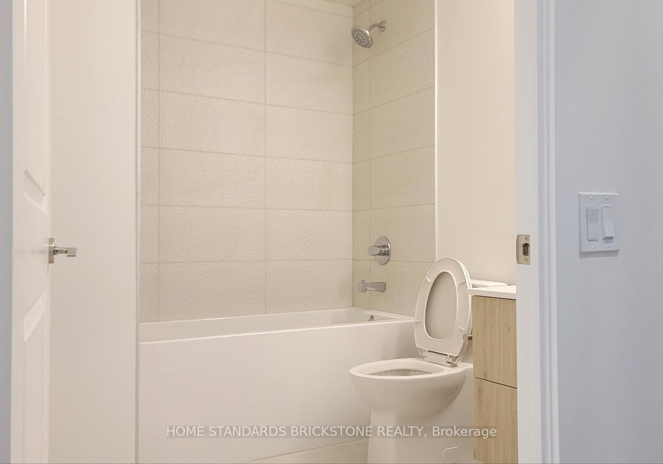 30-upper-mall-way-vaughan-ontario-n12647194