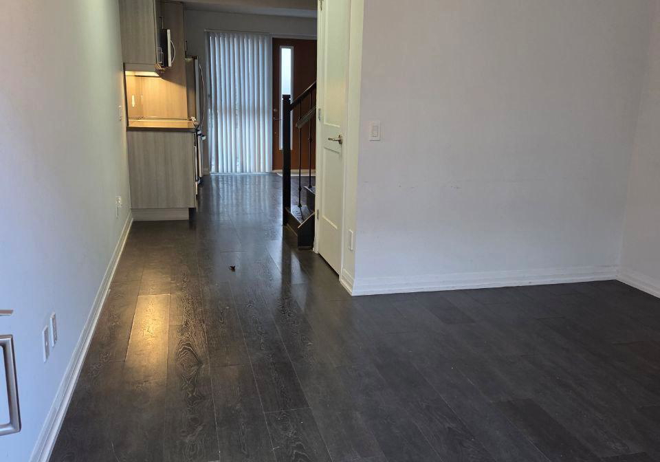 1040-portage-parkway-vaughan-ontario-n12647956
