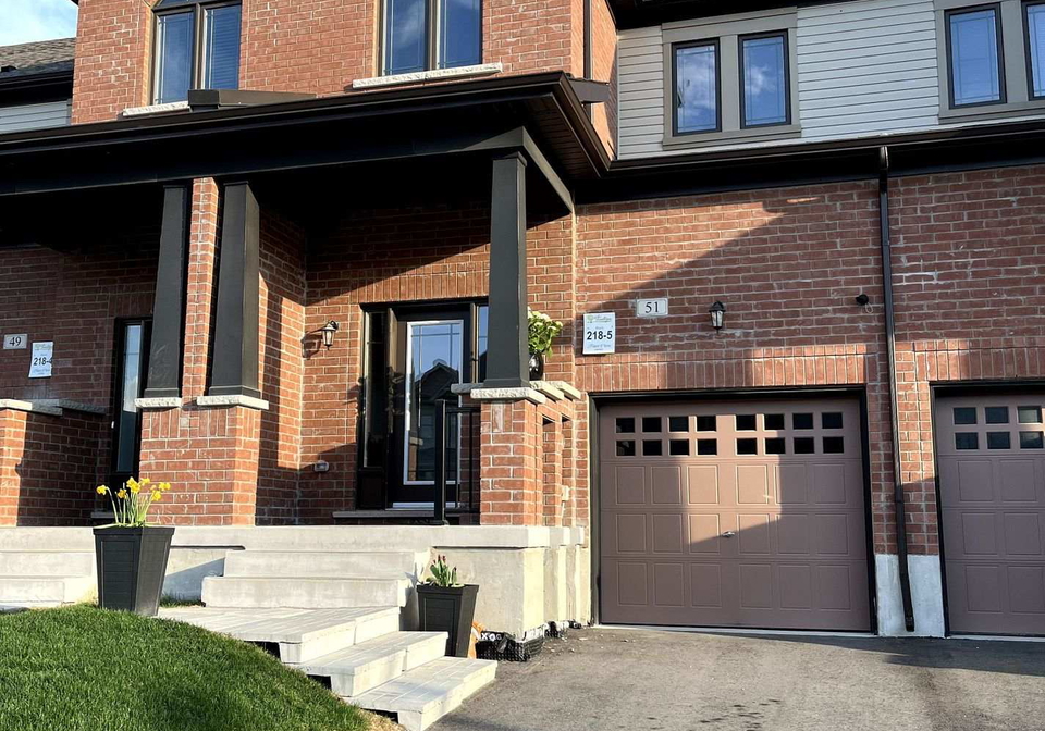 51-lorne-thomas-place-new-tecumseth-ontario-n12648614