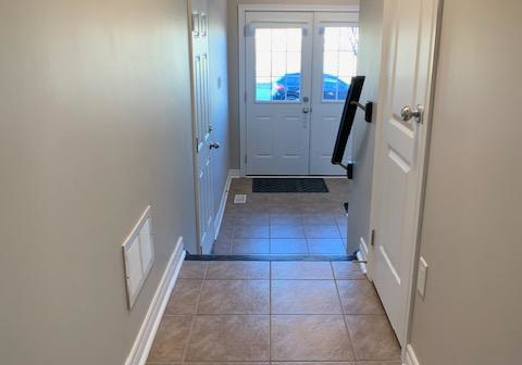 137-four-seasons-crescent-newmarket-ontario-n12649004