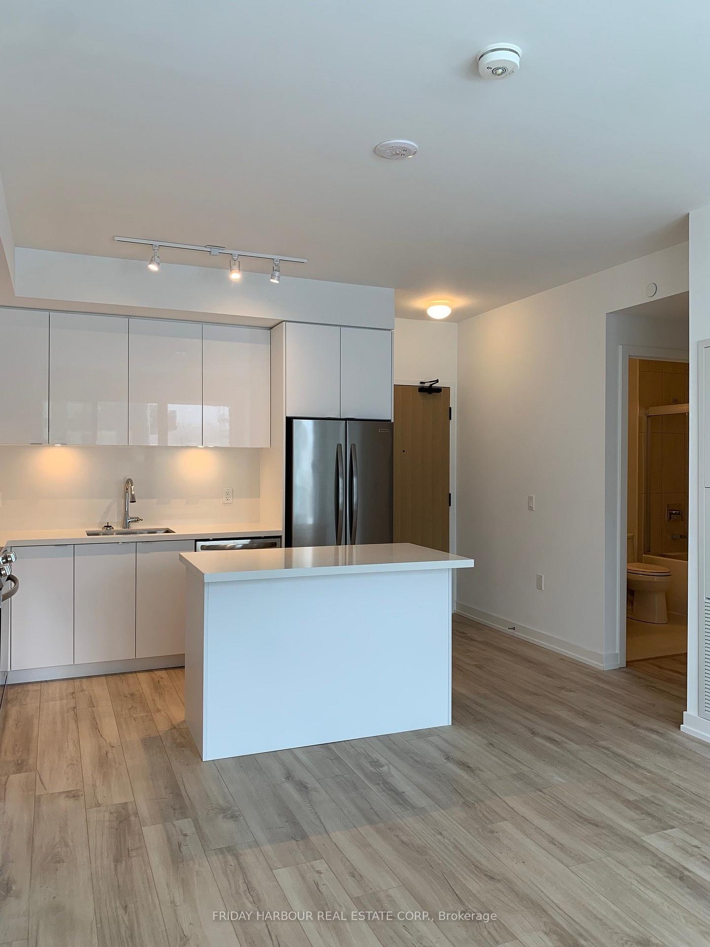333-sunseeker-avenue-innisfil-ontario-n12649358