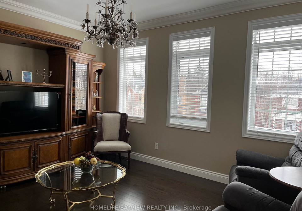386-gilpin-drive-newmarket-ontario-n12650742