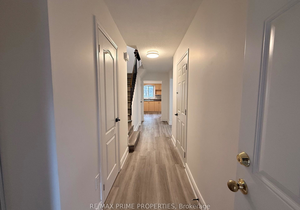 17-debden-road-markham-ontario-n12651764