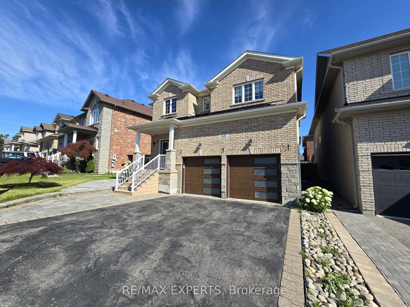 66-hopkins-crescent-bradford-west-gwillimbury-ontario-n12652290