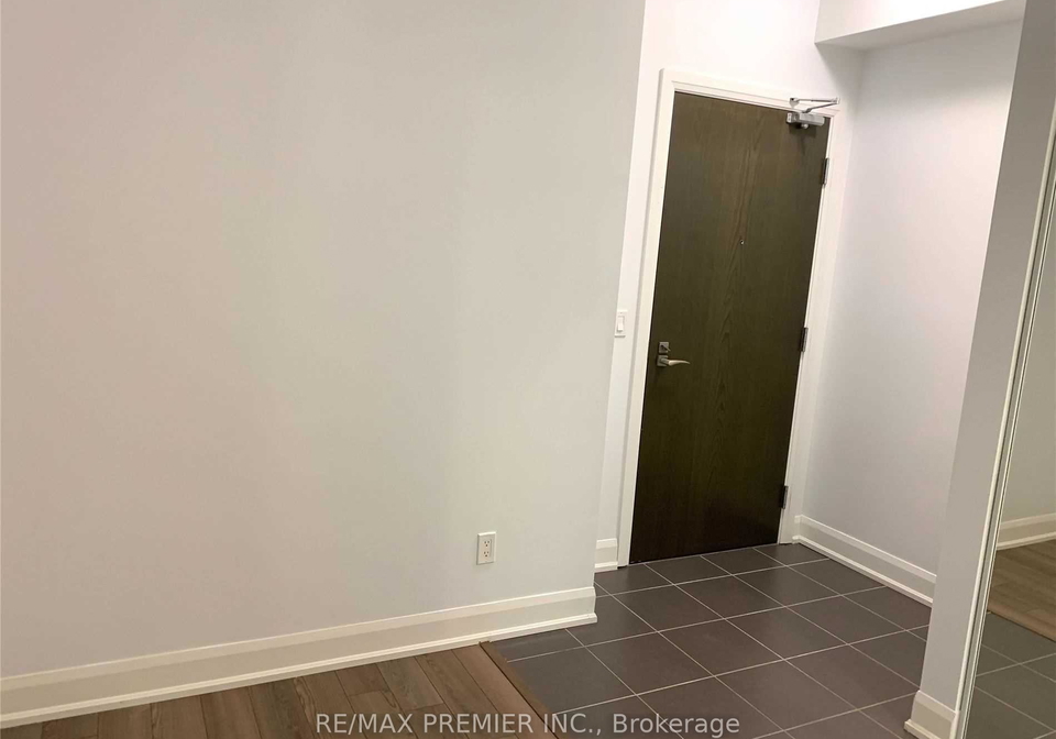 2910-highway-7-road-w-vaughan-ontario-n12653624