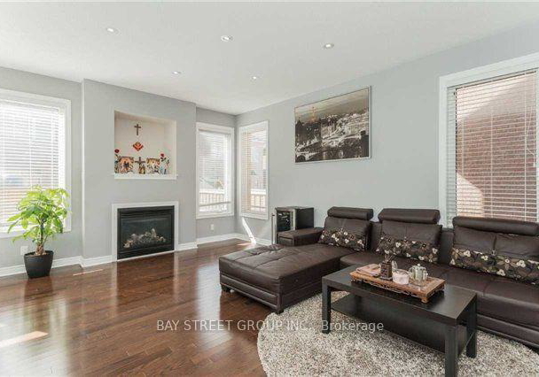 79-acer-crescent-whitchurch-stouffville-ontario-n12653668