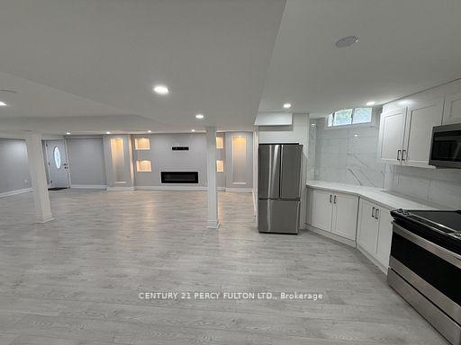932-schaeffer-outlook-newmarket-ontario-n12654214